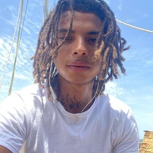 Meet your Posher, Chad